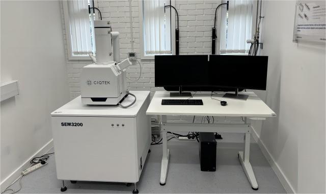 Einführung des CIQTEK SEM3200: Enthüllung der SEM-Mikroskopie an der Loughborough University, England