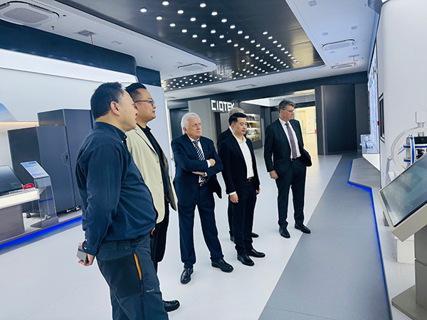 Showing Media System Lab around the CIQTEK Exhibition Center