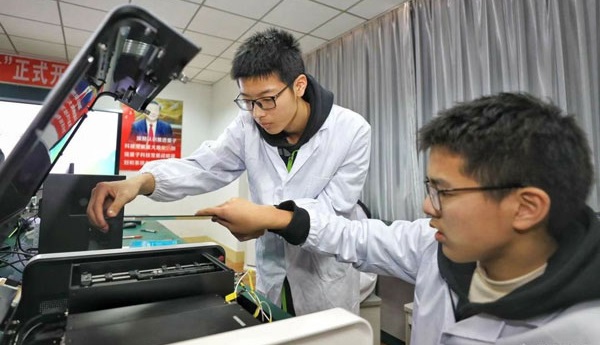 Quantencomputer-Ausbildung an der Senior High School, Jiangsu, China